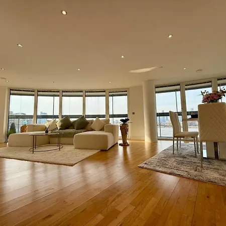 Luxury Penthouse Greenwich